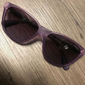 Woman’s Vogue Sunglasses, purple/black